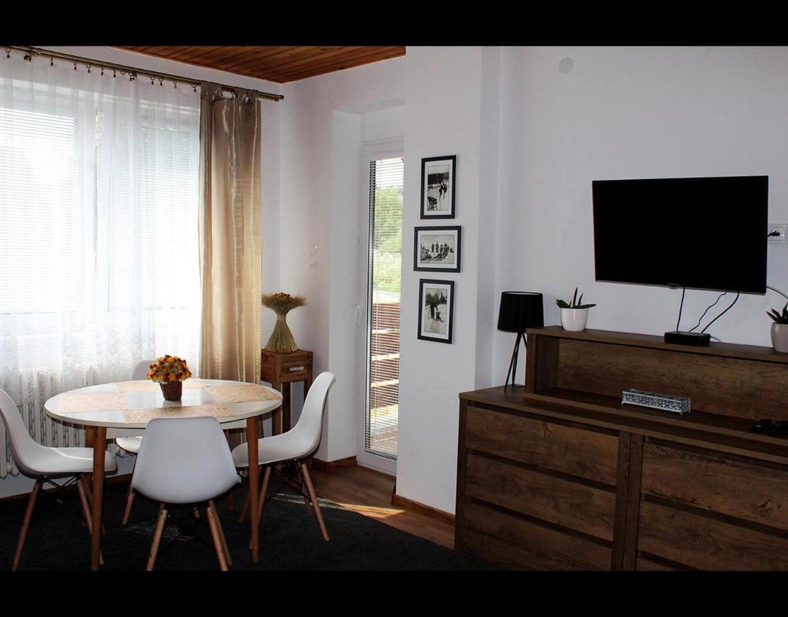 Villa Brigit Nova Lesna Bagian luar foto